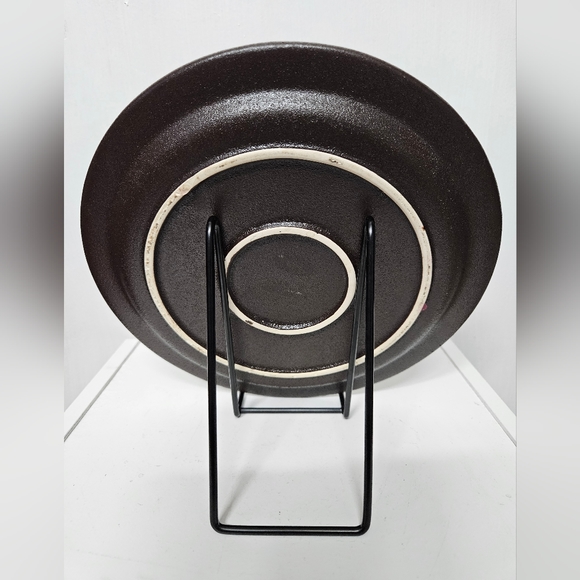 Moskwa Ridge by Big Sky Carvers bear paw 9" plate - Picture 3 of 5